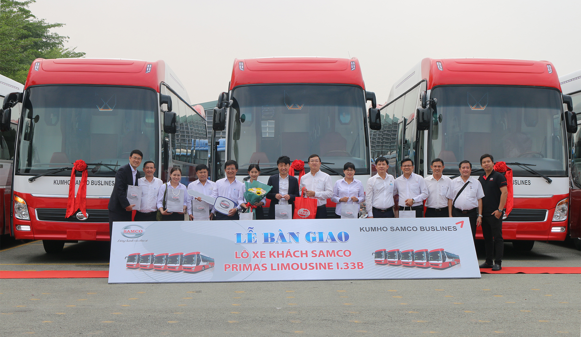 KUMHO SAMCO BUSLINES ĐẦU TƯ LÔ 10 XE GIƯỜNG NẰM SAMCO PRIMAS LIMOUSINE