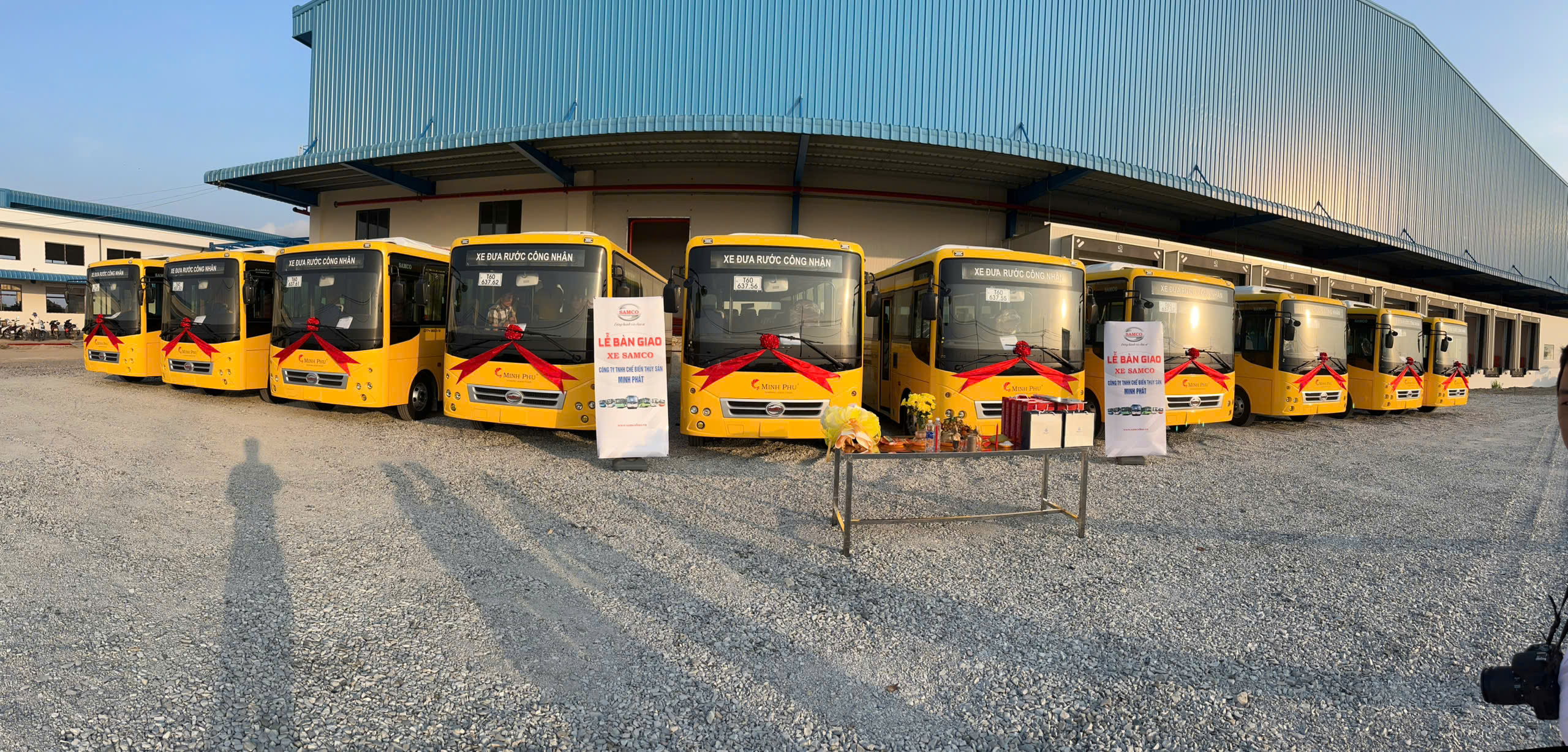 Samco bàn giao lô 10 xe buýt cho Công ty TNHH Chế biến Thủy Sản Minh Phát